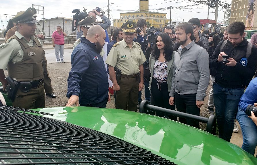  145 vehículos policiales se han entregado en la región de Valparaíso a Carabineros