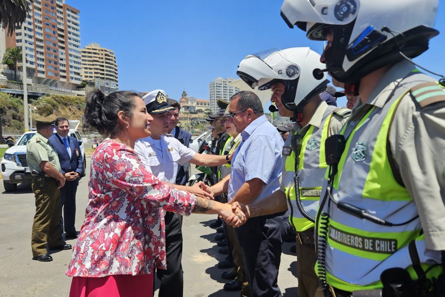 En 200 por ciento aumentan multas por consumo de alcohol en playas de la región de Valparaíso