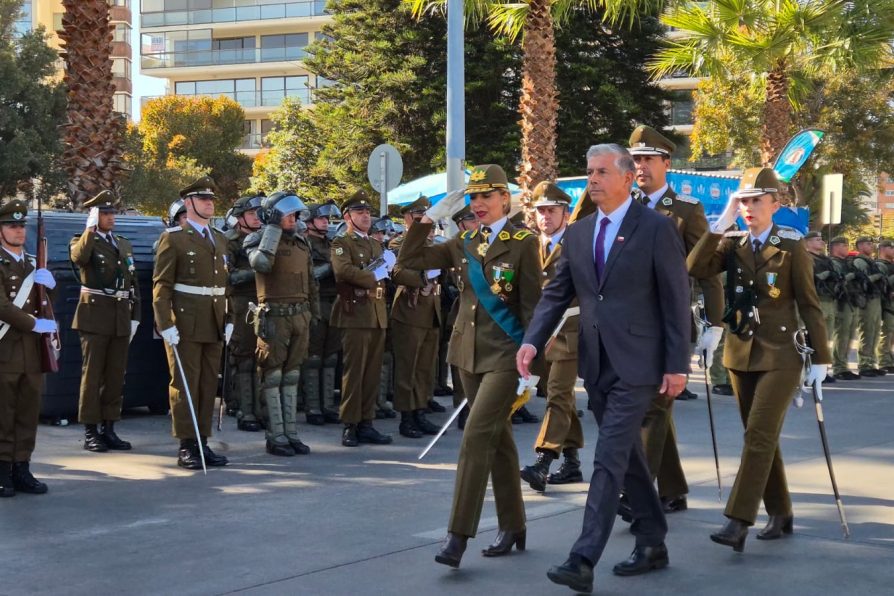 Delegado Presidencial encabezó ceremonia de conmemoración por los 99 años de vida de Carabineros de Chile