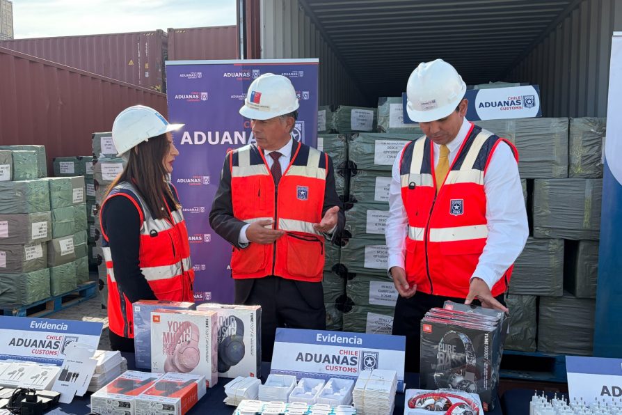 Incautan más de 2 millones de dólares en tecnología de contrabando en San Antonio