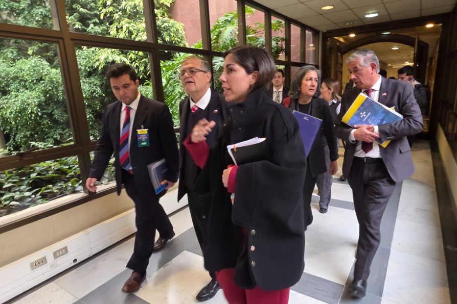 Ministra de Salud anuncia expansión del Hospital Carlos Van Buren y presenta hoja de ruta para destrabar histórico proyecto