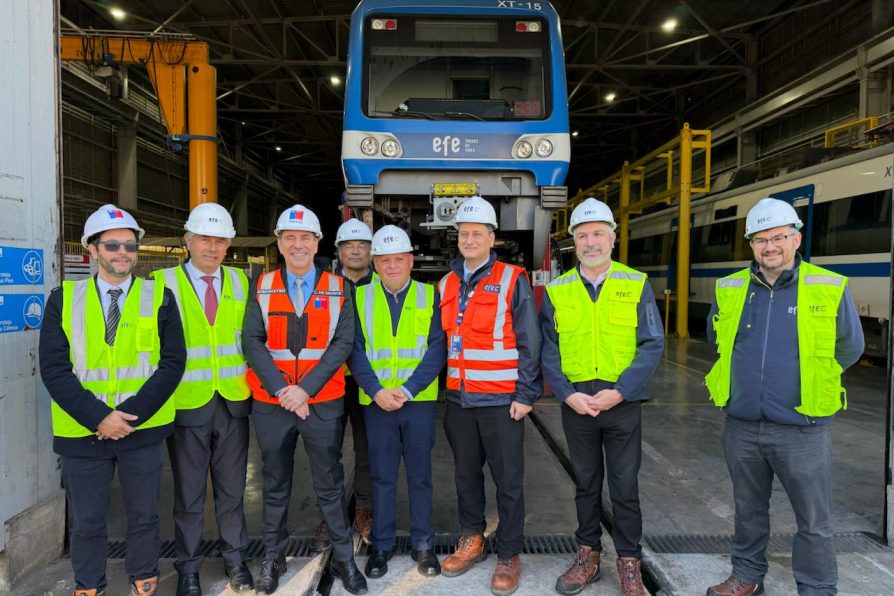 MTT Y EFE anuncian para septiembre la puesta en operación de dos nuevos trenes para el servicio Limache-Puerto